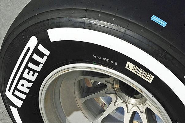 Formel1: Pirelli testet Sticker-Thermometer in Bahrain. Foto: Pirelli/ dpp-AutoReporter